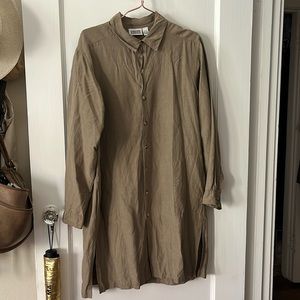 Chicos silk linen tunic with pockets!